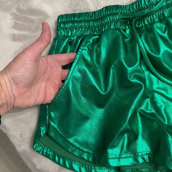 Green metallic women's shorts w front pockets & elasticized drawstring waist- S - Picture 4 of 5